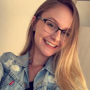 Meet your Posher, Olivia